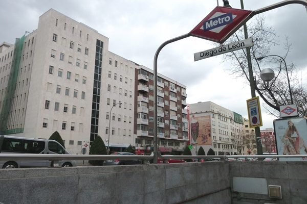 metro diego de leon